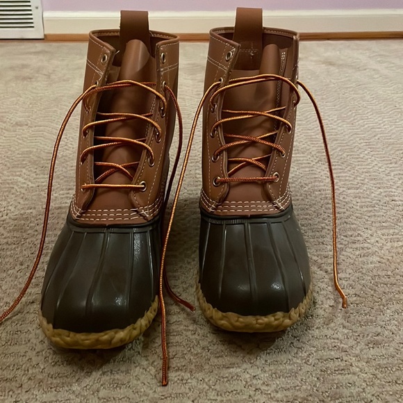 L.L. Bean Shoes - Tan/Brown 8in Thinsulate L.L. Bean boots